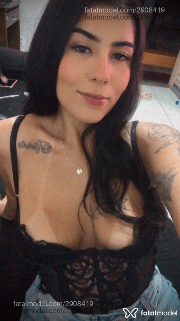 Acompanhante mulher morena (o) de olhos castanhos em Ribeirão Preto - Amália Sabatinni