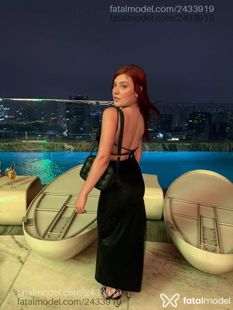 Acompanhante mulher ruiva (o) de olhos castanhos em São Paulo - Ana