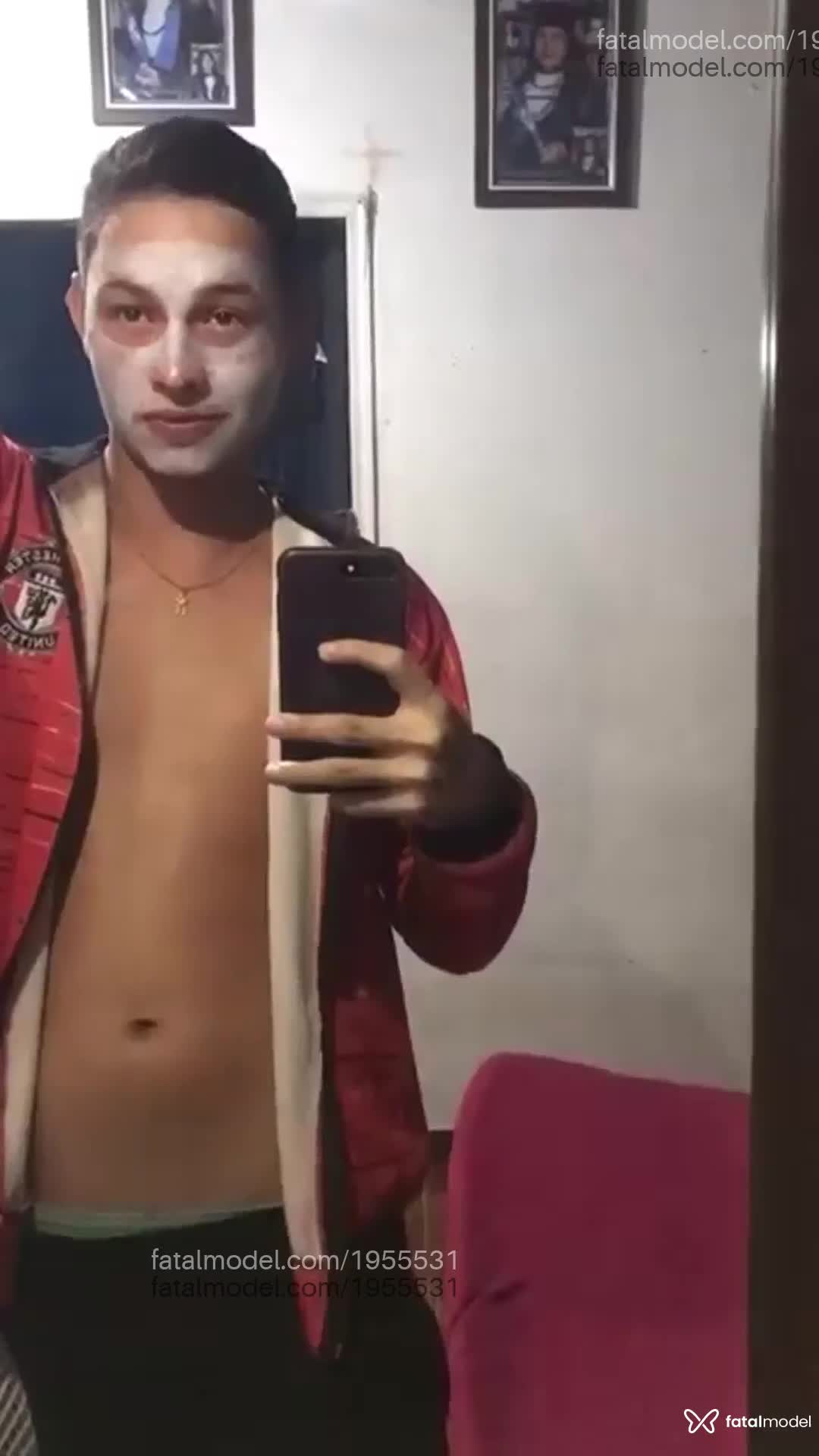 Acompanhante homem loira (o) de olhos mel em Manaus - Vitinhojogadorcaro