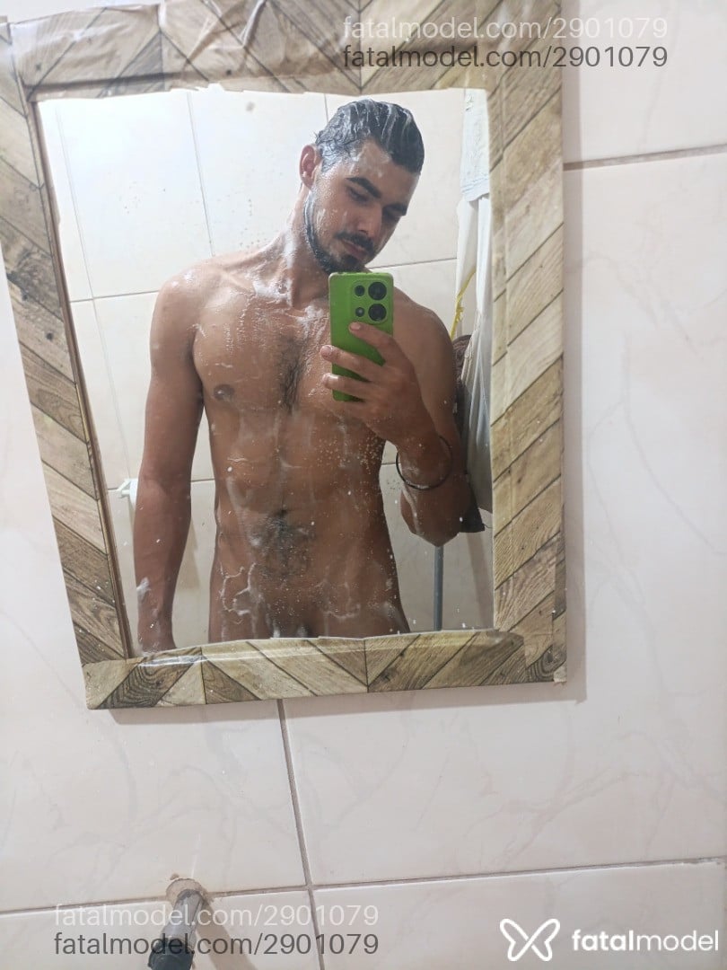 Acompanhante homem morena (o) de olhos castanhos em Ribeirão Preto - Percheron