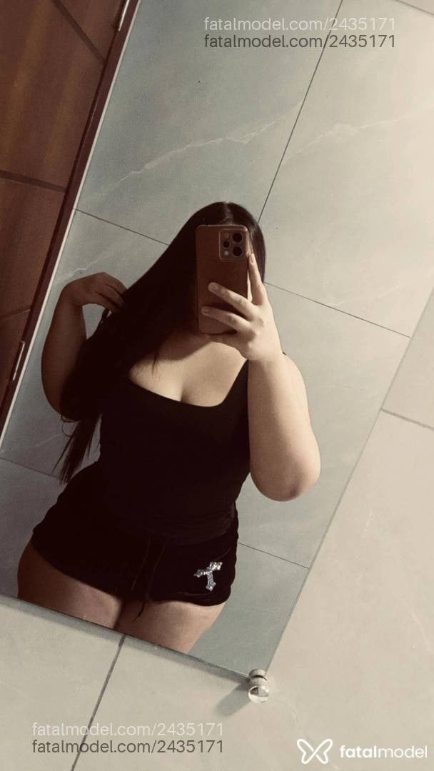 Acompanhante mulher morena (o) de olhos pretos - Maria Eduarda