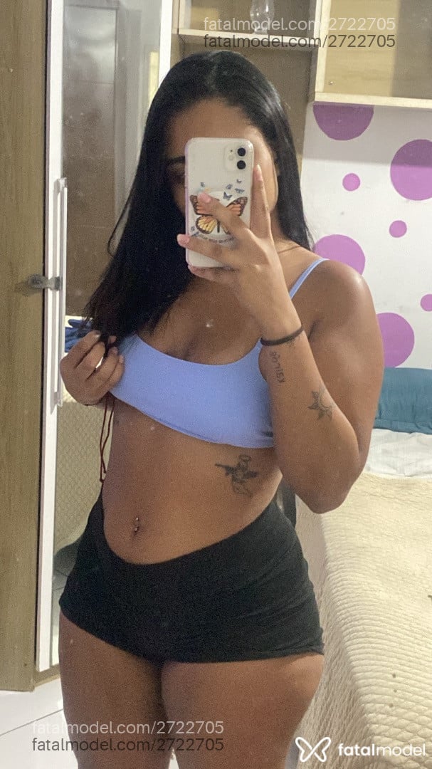 Acompanhante mulher morena (o) de olhos castanhos em Salvador - Mille