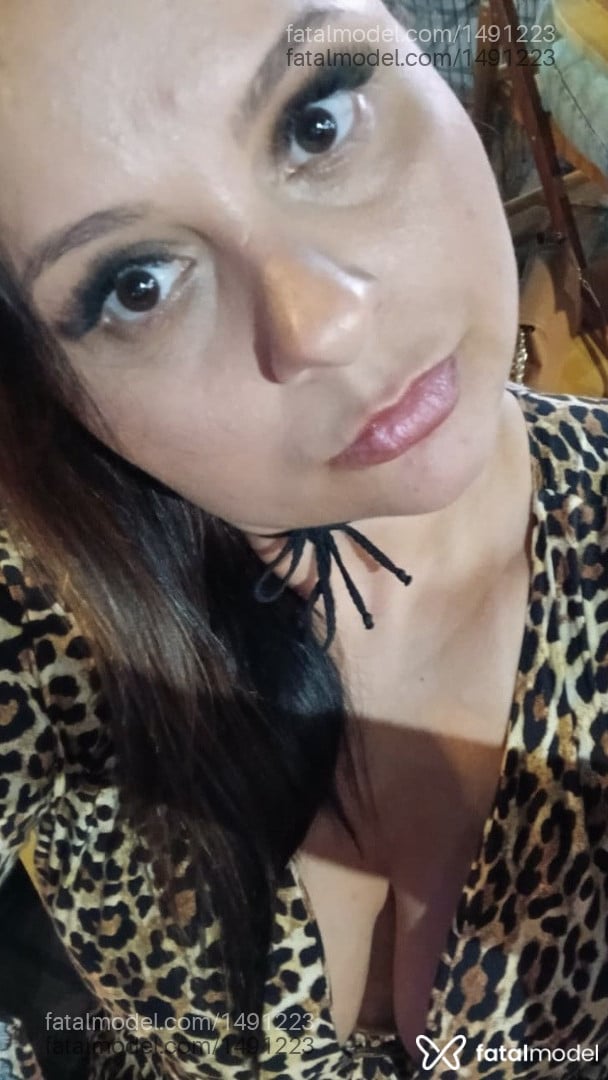Acompanhante mulher morena (o) de olhos castanhos em Araçatuba Acompanhante mulher morena (o) de olhos castanhos em Araçatuba - NATALY POLLY