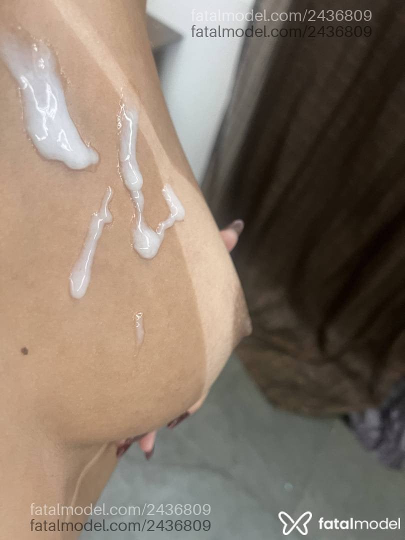 Acompanhante mulher morena (o) de olhos castanhos - Sofia