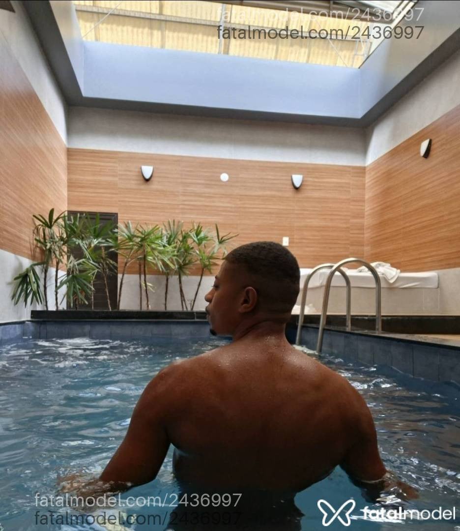 Acompanhante homem morena (o) de olhos pretos em São Paulo - David