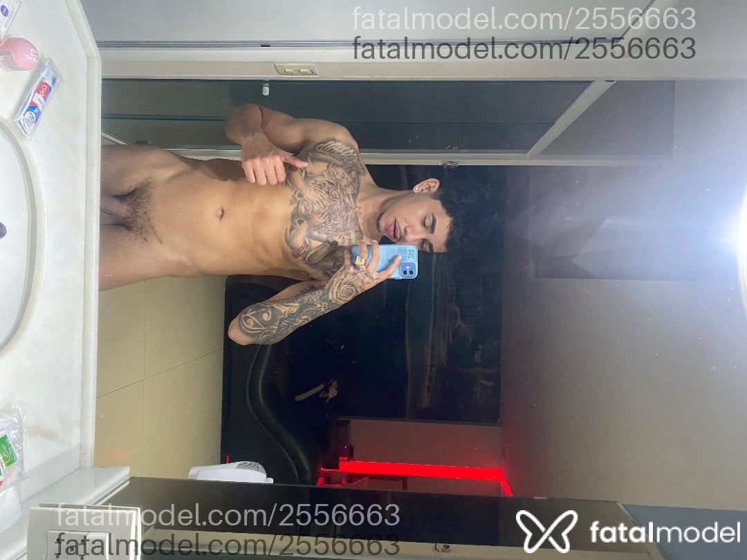 Acompanhante homem morena (o) de olhos mel em Fortaleza - ângelo