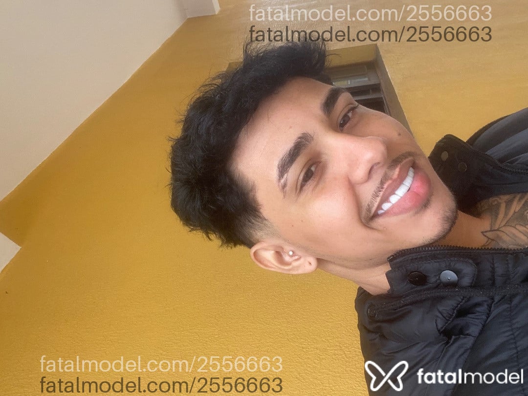 Acompanhante homem morena (o) de olhos mel em Fortaleza - ângelo
