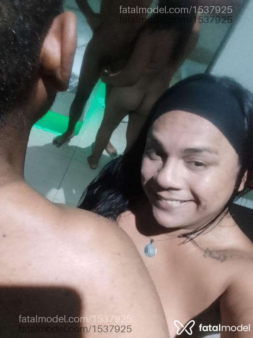 Acompanhante travesti com cabelo castanho de olhos pretos em Rio Branco Acompanhante travesti com cabelo castanho de olhos pretos em Rio Branco - Izis Ramashaya