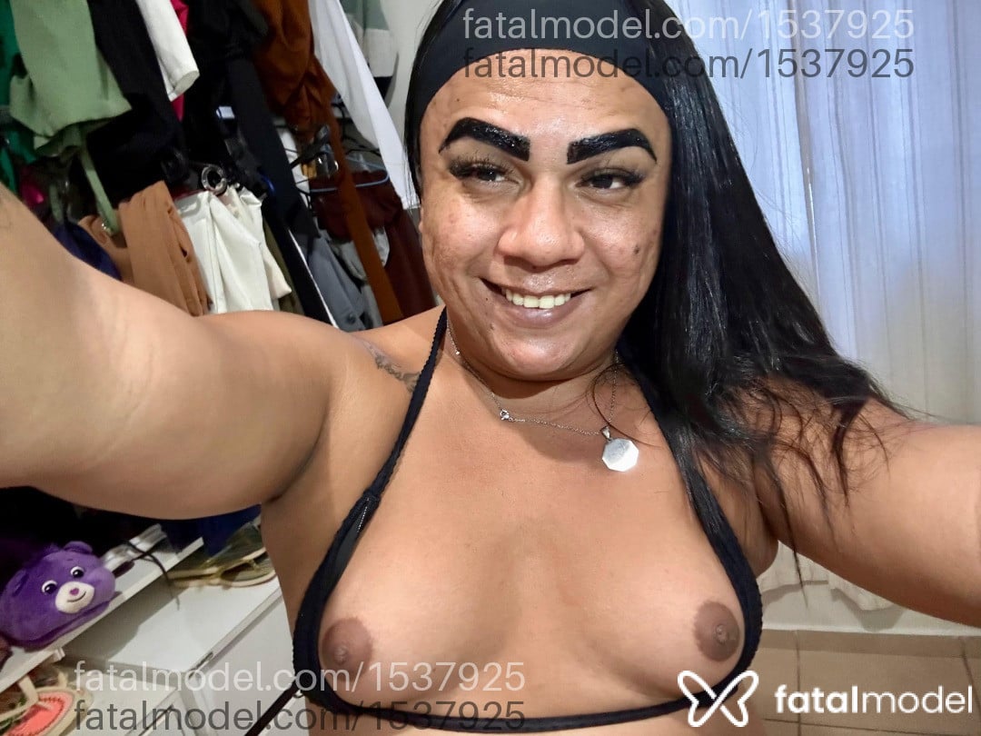 Acompanhante travesti com cabelo castanho de olhos pretos em Rio Branco Acompanhante travesti com cabelo castanho de olhos pretos em Rio Branco - Izis Ramashaya