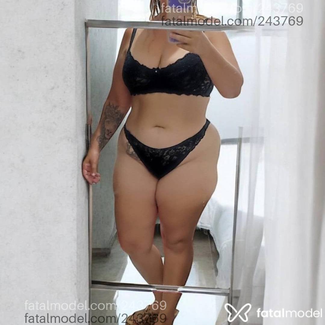 Acompanhante mulher loira (o) de olhos castanhos em Linhares Acompanhante mulher loira (o) de olhos castanhos em Linhares - Nicole oralgostoso