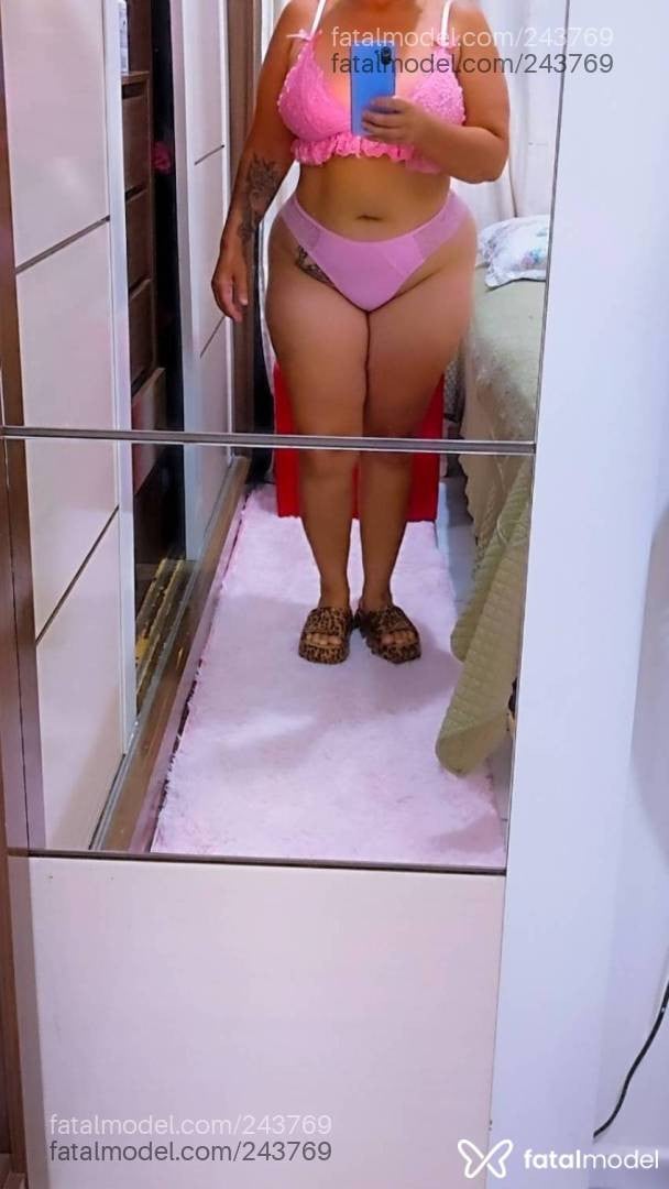 Acompanhante mulher loira (o) de olhos castanhos em Linhares Acompanhante mulher loira (o) de olhos castanhos em Linhares - Nicole oralgostoso