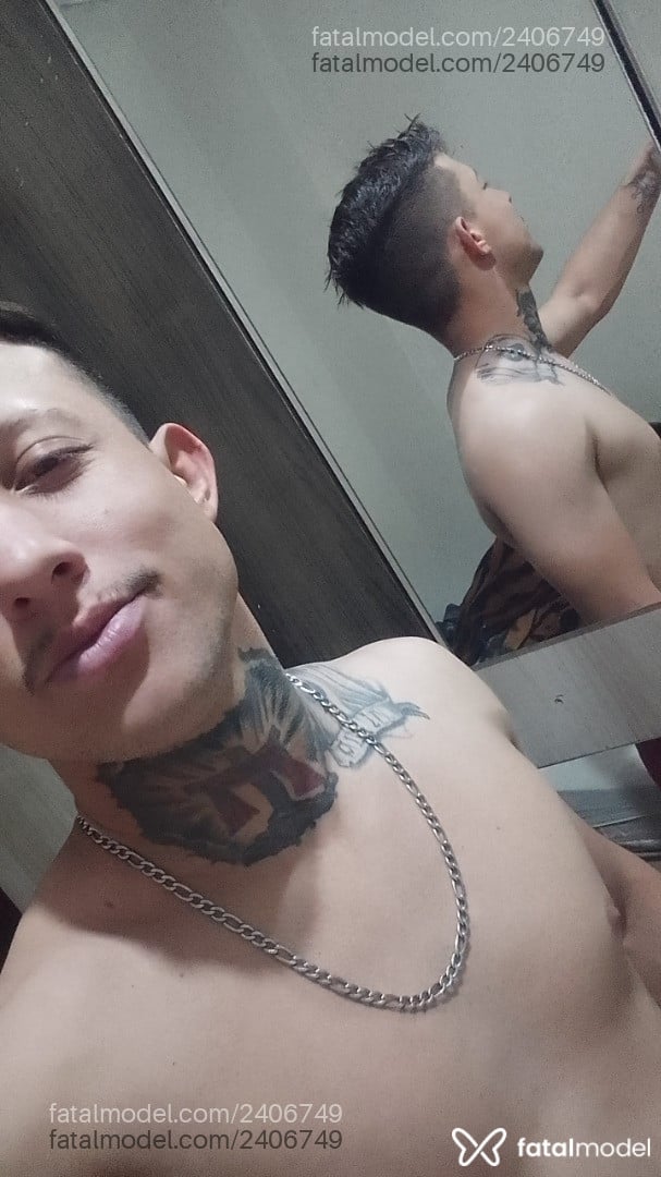 Acompanhante homem com cabelo castanho de olhos castanhos em São José dos Pinhais Acompanhante homem com cabelo castanho de olhos castanhos em São José dos Pinhais - Paulo