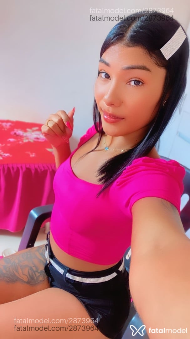 Acompanhante mulher trans morena (o) de olhos castanhos - Isa Bella Acompanhante mulher trans morena (o) de olhos castanhos - Isa Bella