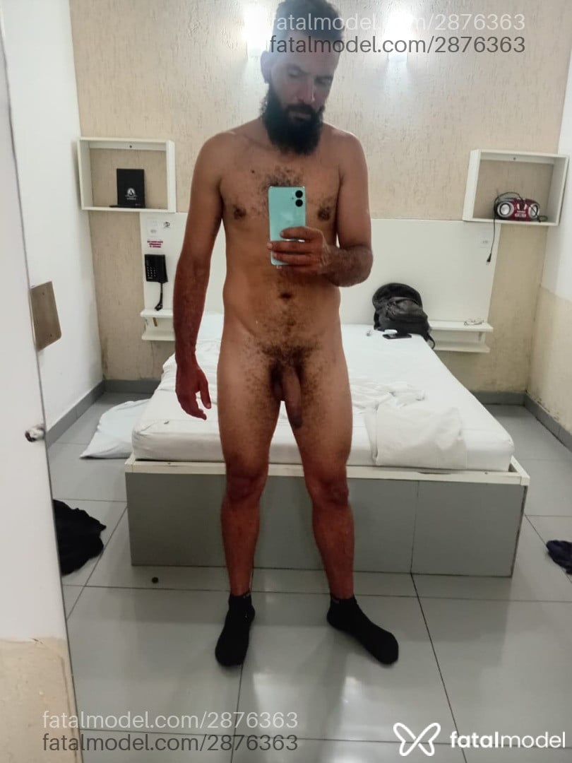 Acompanhante homem com cabelo castanho de olhos castanhos em Itabirito - Maicon