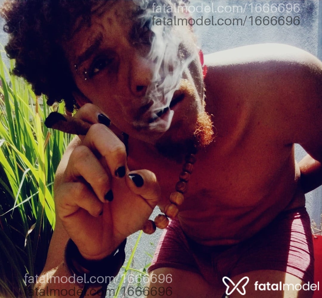 Acompanhante homem ruiva (o) de olhos castanhos em Maceió Acompanhante homem ruiva (o) de olhos castanhos em Maceió - Crock