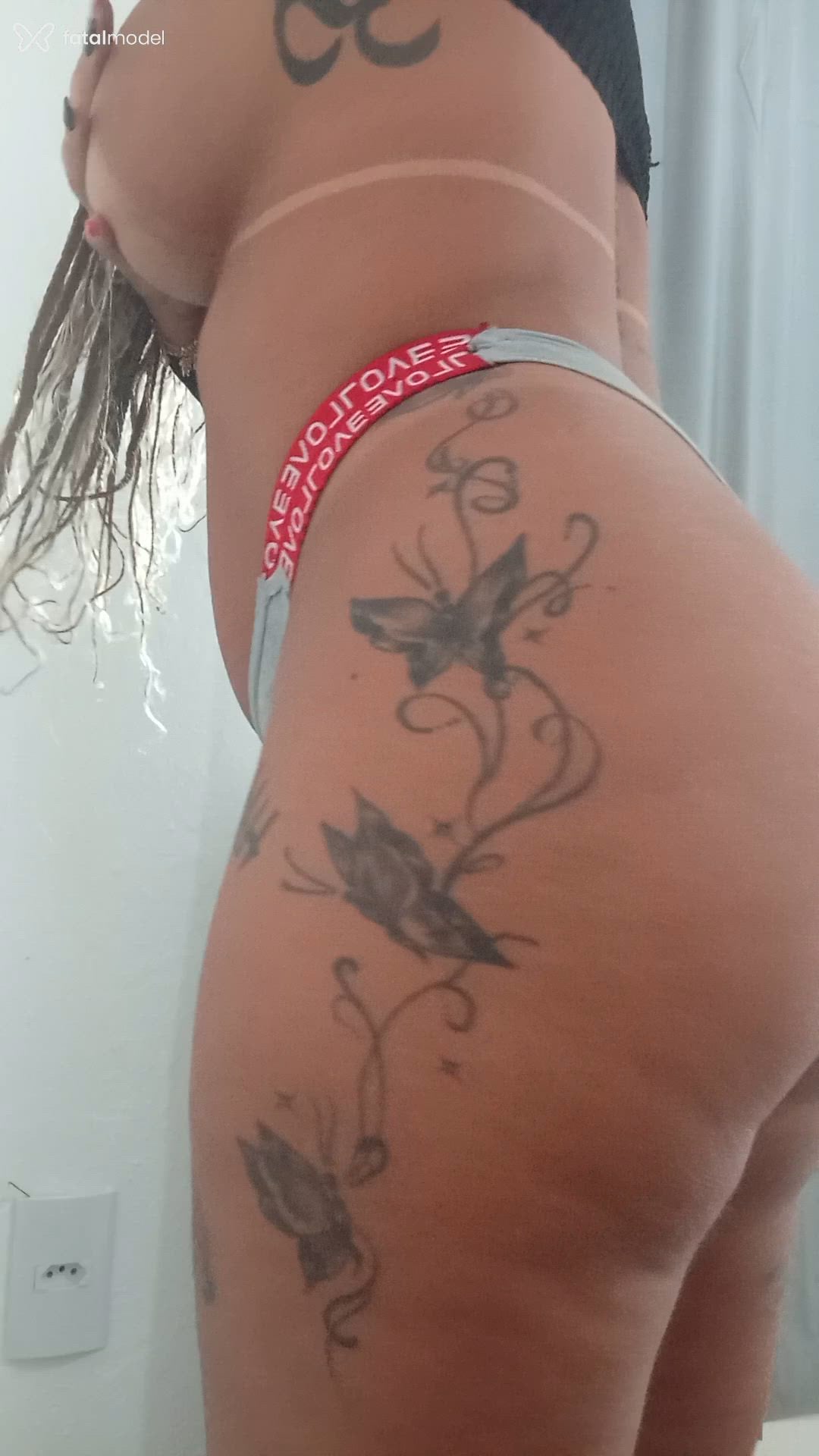 Acompanhante mulher morena (o) de olhos castanhos em Alvorada Acompanhante mulher morena (o) de olhos castanhos em Alvorada - Andressa Rivoli