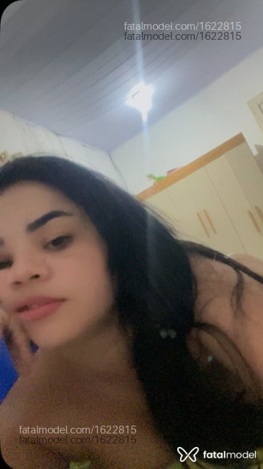 Acompanhante mulher morena (o) de olhos castanhos em Linhares - Baianinhacompleta