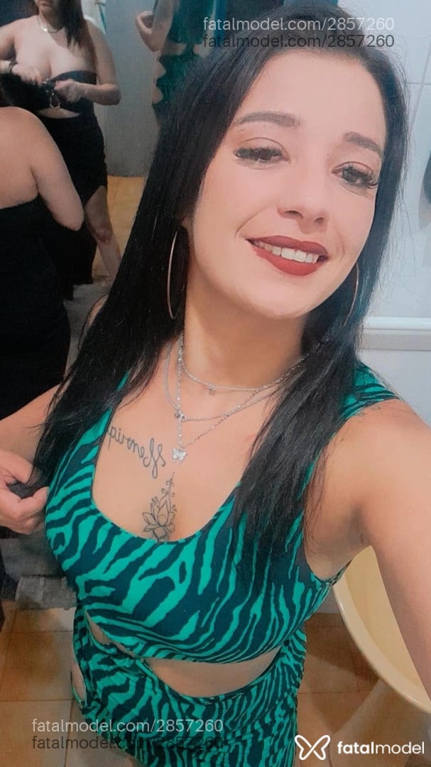 Acompanhante mulher morena (o) de olhos castanhos - Suelen Acompanhante mulher morena (o) de olhos castanhos - Suelen