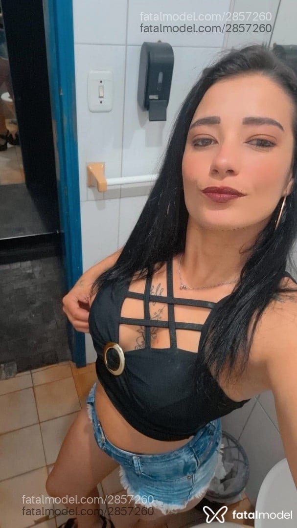 Acompanhante mulher morena (o) de olhos castanhos - Suelen Acompanhante mulher morena (o) de olhos castanhos - Suelen