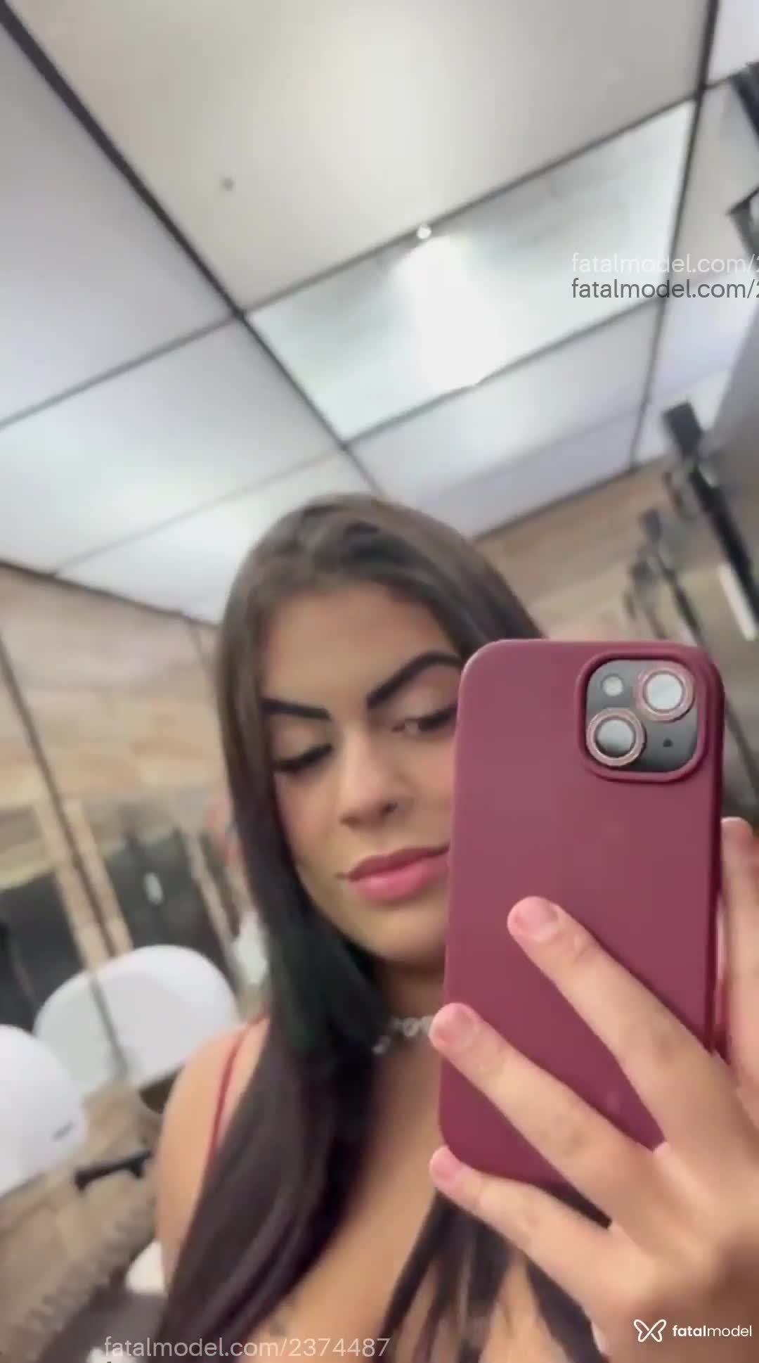 Acompanhante mulher morena (o) de olhos castanhos em São Paulo - Bella