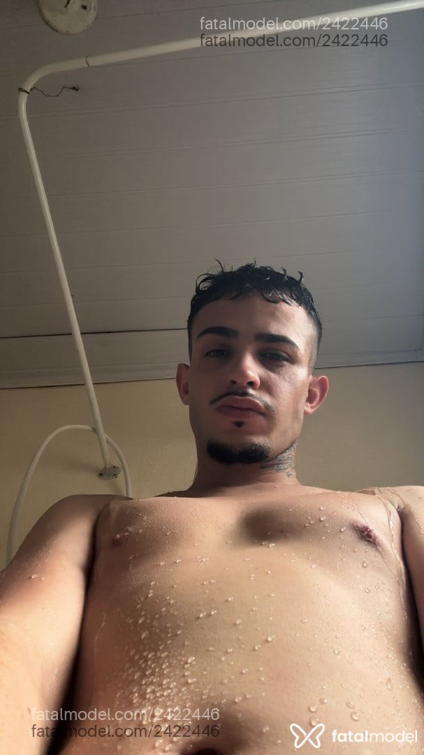 Acompanhante homem morena (o) de olhos castanhos em Porto Alegre Acompanhante homem morena (o) de olhos castanhos em Porto Alegre - Sempreonline