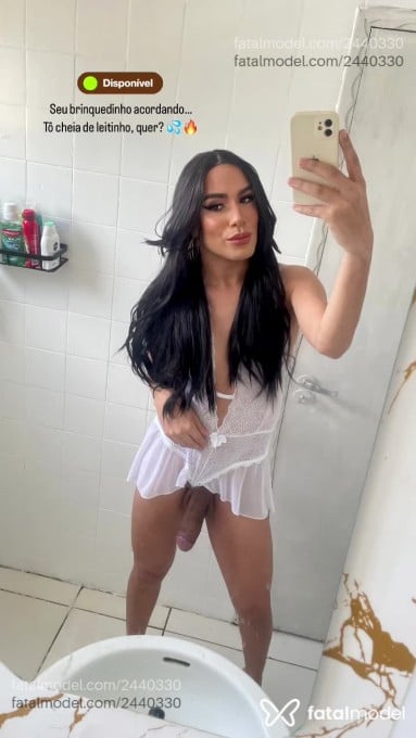 Acompanhante mulher trans morena (o) de olhos castanhos em Foz do Iguaçu - Juliana Vergara