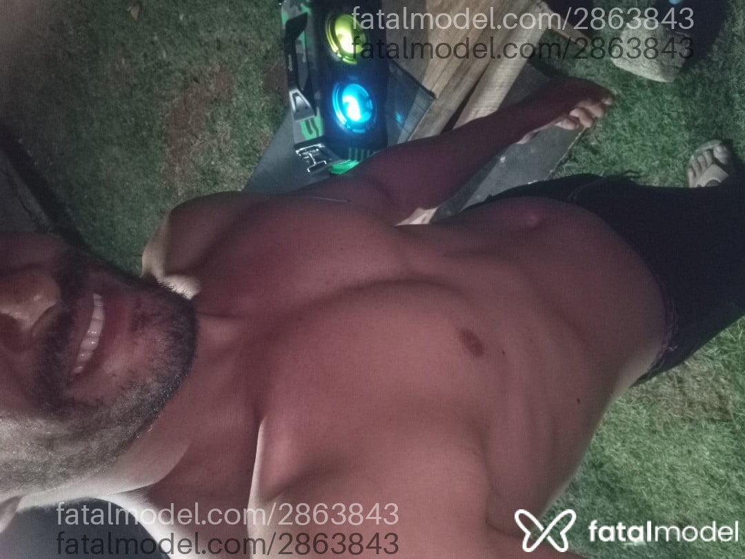 Acompanhante homem com cabelo castanho de olhos castanhos em São Gonçalo do Amarante Acompanhante homem com cabelo castanho de olhos castanhos em São Gonçalo do Amarante - José Bezerra
