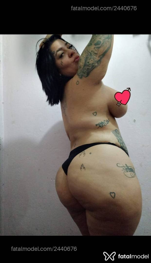 Acompanhante mulher morena (o) de olhos verdes - Bruna
