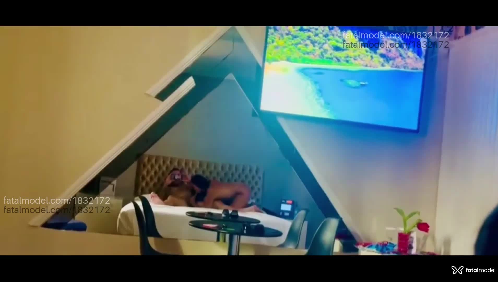 Acompanhante homem com cabelo castanho de olhos verdes em Campinas - Bullbravo