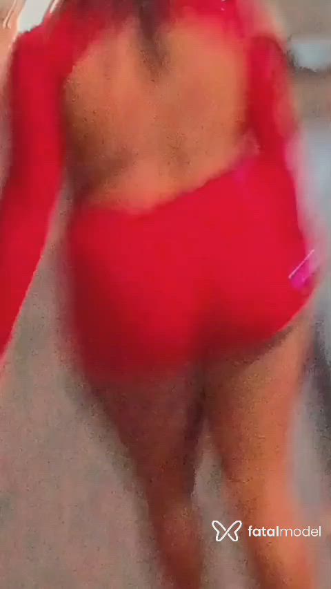 Acompanhante mulher trans morena (o) de olhos castanhos - Emanuelly Acompanhante mulher trans morena (o) de olhos castanhos - Emanuelly