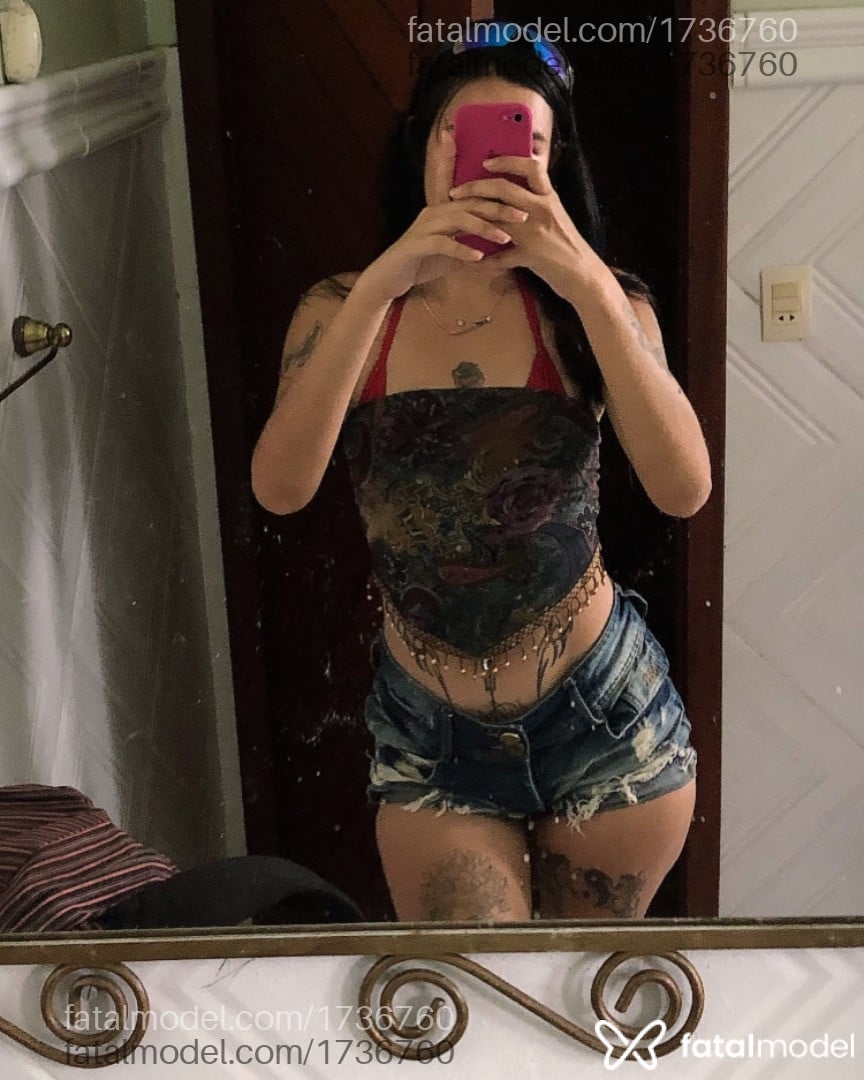 Acompanhante mulher morena (o) de olhos castanhos em São José - Karol