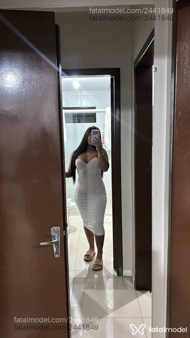 Acompanhante mulher morena (o) de olhos pretos em Ijuí Acompanhante mulher morena (o) de olhos pretos em Ijuí - Helen
