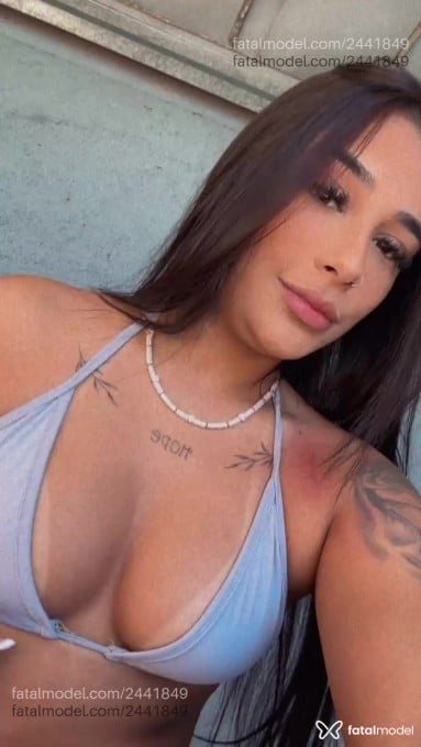 Acompanhante mulher morena (o) de olhos pretos em Ijuí Acompanhante mulher morena (o) de olhos pretos em Ijuí - Helen