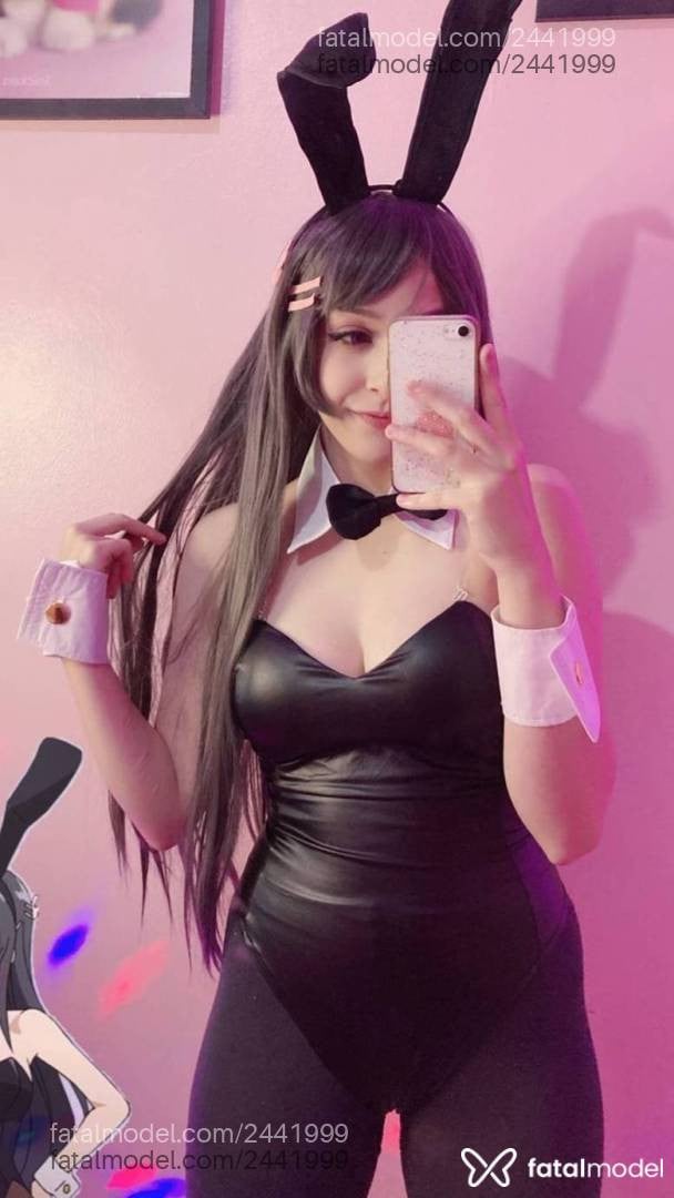 Acompanhante mulher com cabelo castanho de olhos castanhos - Julia