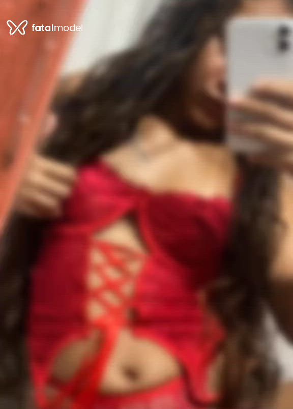 Acompanhante mulher morena (o) de olhos castanhos em Belém Acompanhante mulher morena (o) de olhos castanhos em Belém - Tay