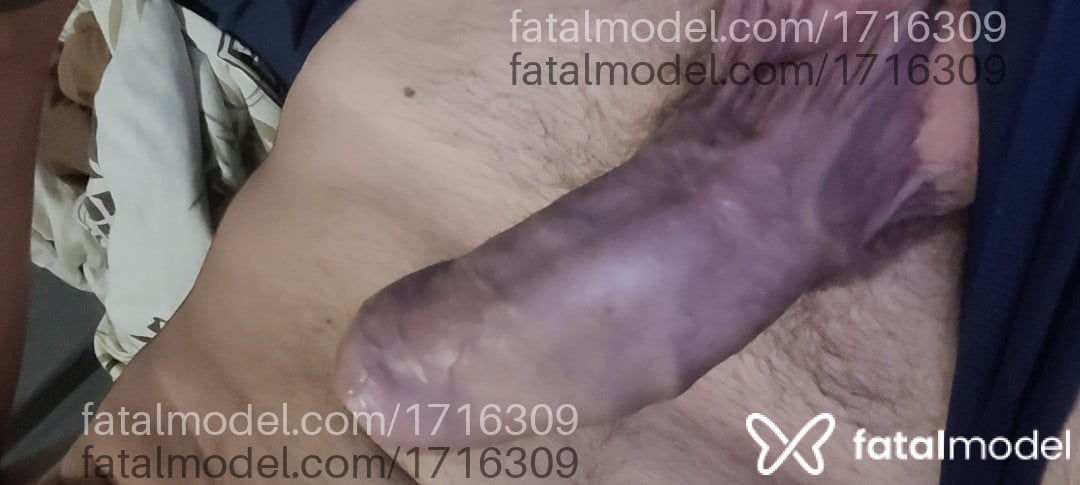 Acompanhante homem sem cabelo de olhos azuis em Florianópolis - Chefrafaantoniazzi