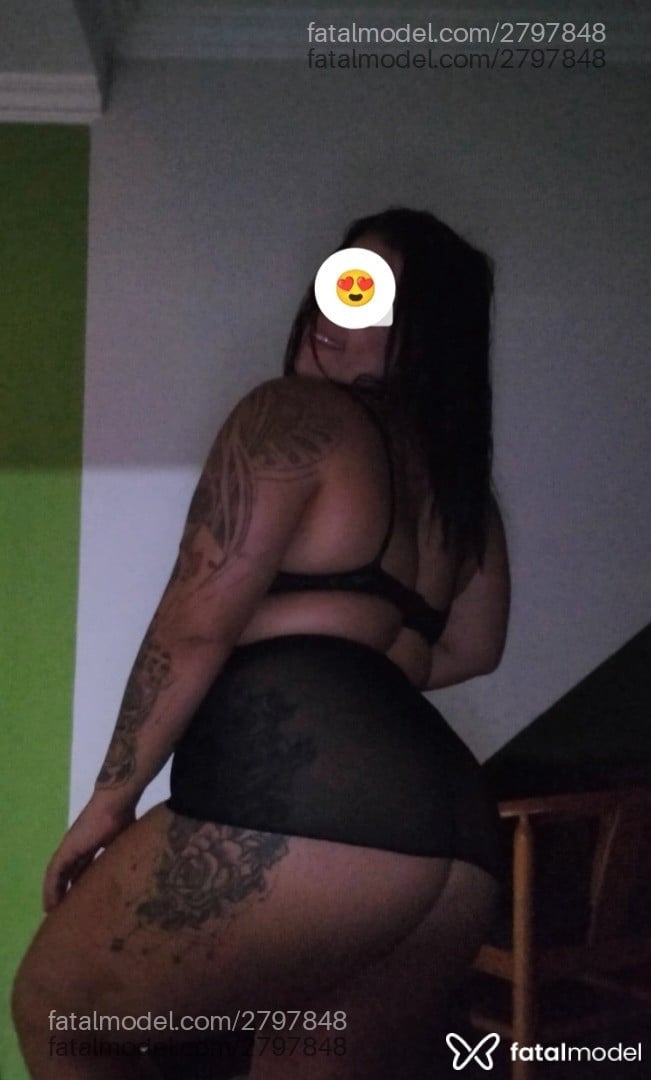 Acompanhante mulher com cabelo castanho de olhos castanhos em Serra - Maitê