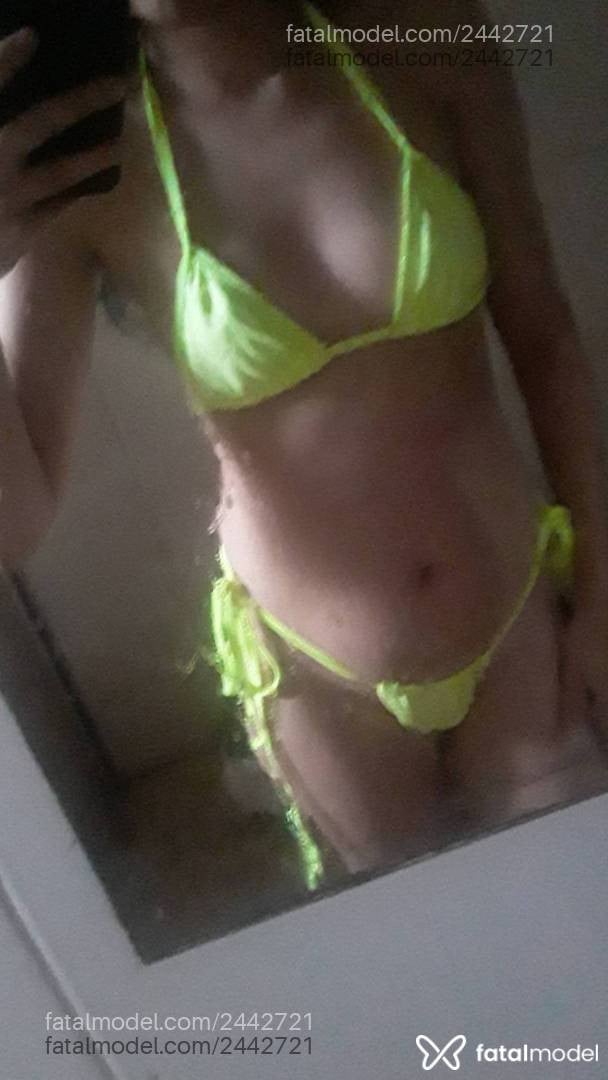 Acompanhante mulher com cabelo castanho de olhos castanhos - Sofia