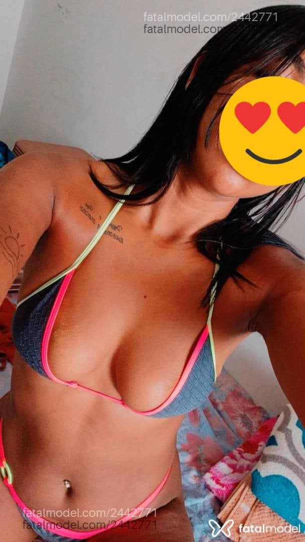 Acompanhante mulher morena (o) de olhos pretos - Sayara