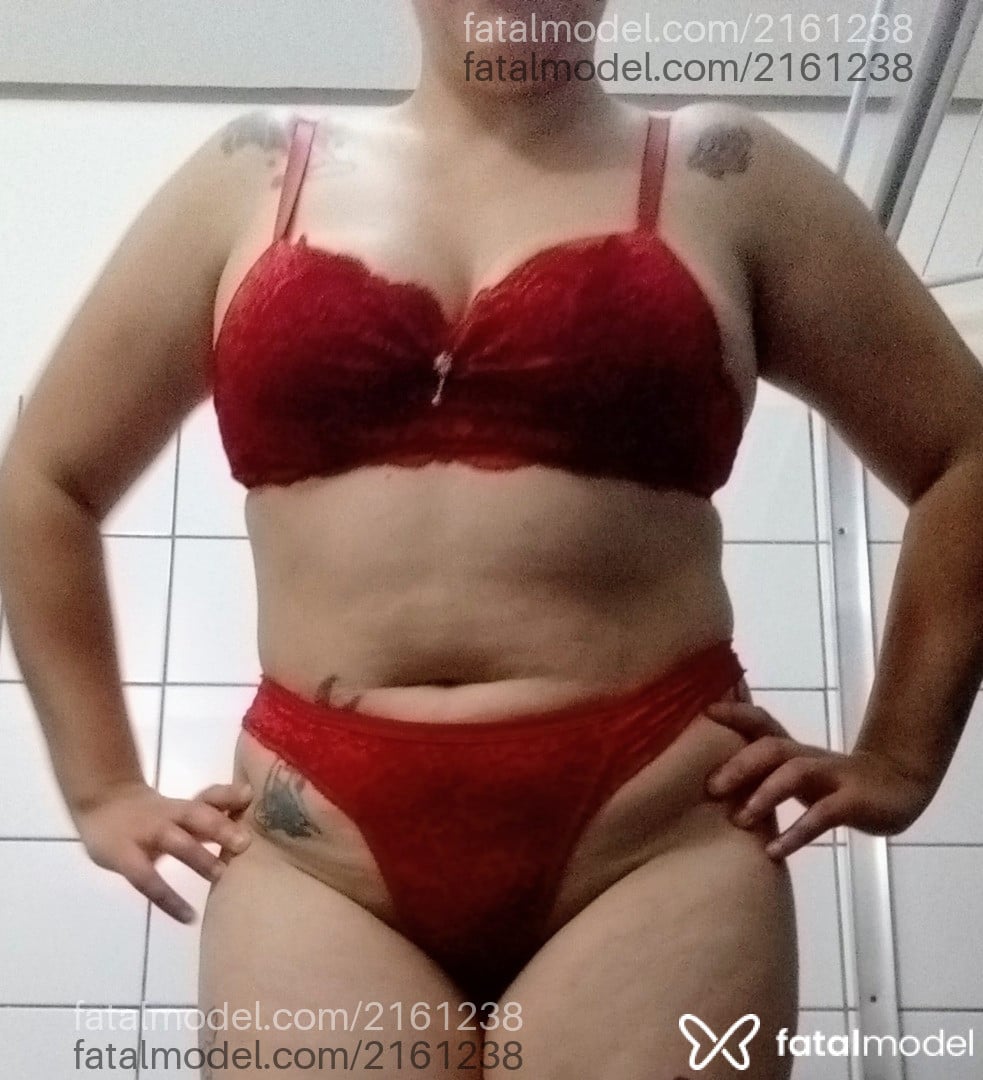 Acompanhante mulher morena (o) de olhos castanhos em Canela - Morgana