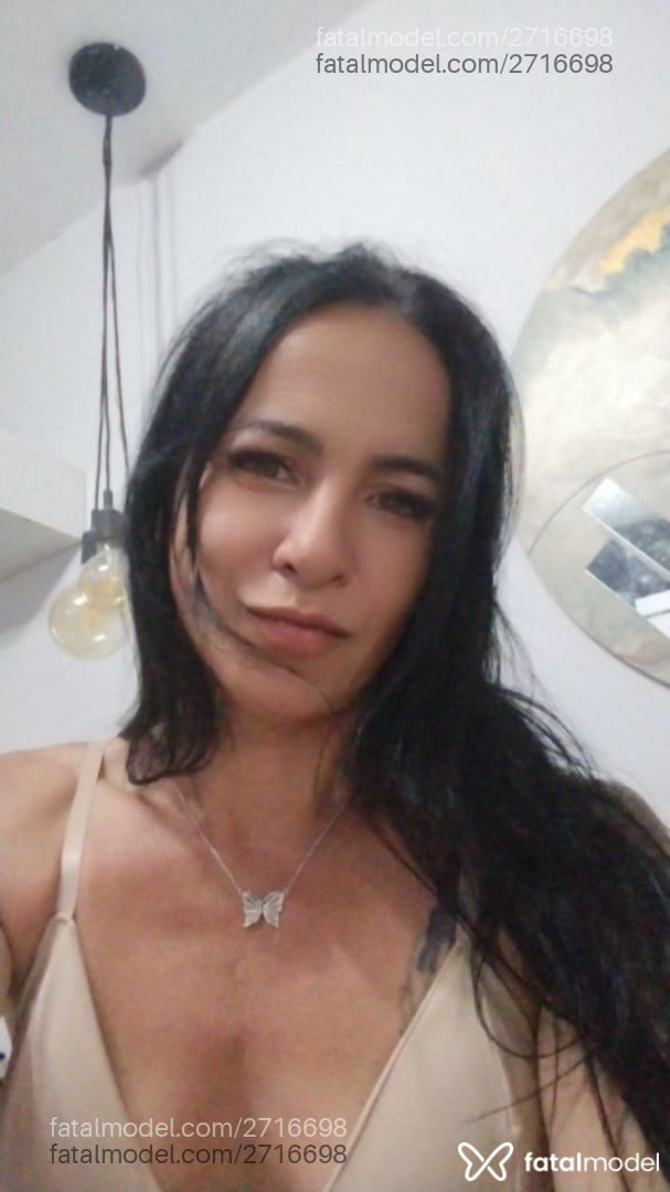 Acompanhante mulher trans morena (o) de olhos mel em Pindamonhangaba - Lavínia Antonelly