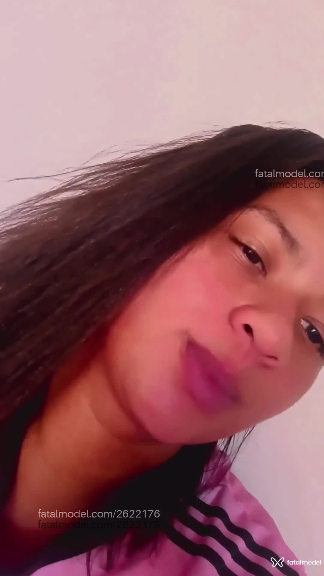 Acompanhante mulher com cabelo castanho de olhos castanhos em Uberlândia - Morena
