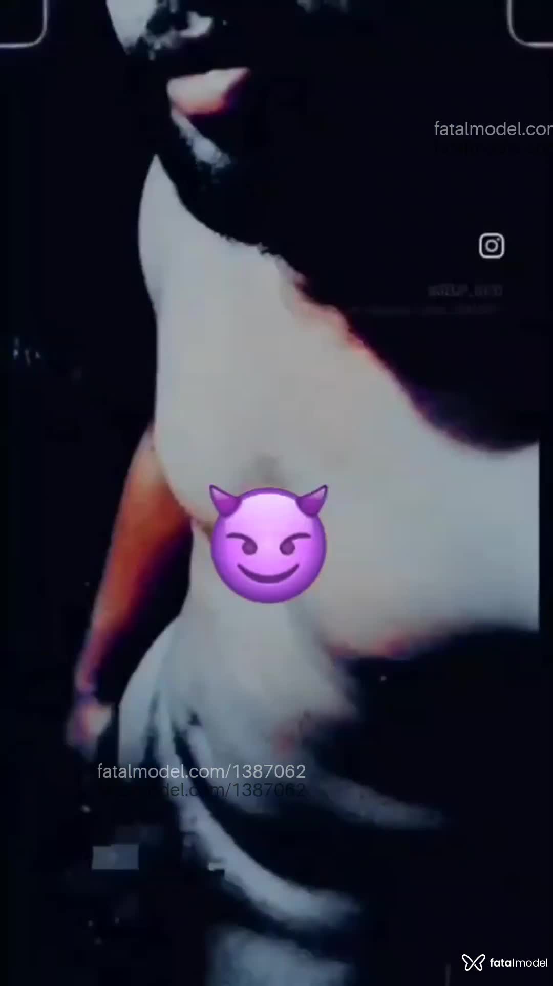 Acompanhante homem morena (o) de olhos pretos - Menez