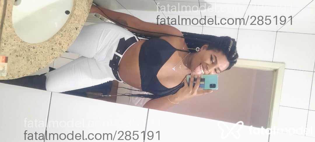Acompanhante homem trans loira (o) de olhos castanhos em Novo Hamburgo - Suzyyy