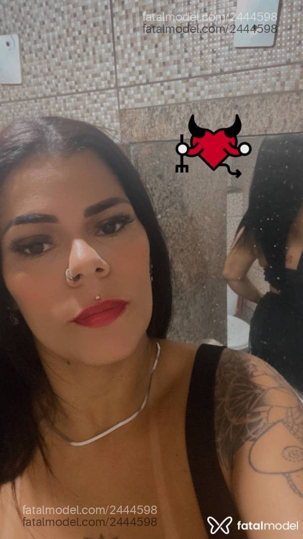 Acompanhante mulher morena (o) de olhos castanhos em Rio de Janeiro - Aline