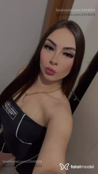 Acompanhante mulher com cabelo castanho de olhos mel em Cachoeira do Sul - Alice