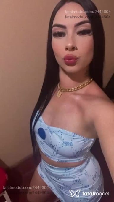 Acompanhante mulher com cabelo castanho de olhos mel em Cachoeira do Sul - Alice