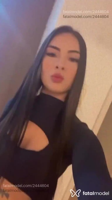 Acompanhante mulher com cabelo castanho de olhos mel em Cachoeira do Sul - Alice