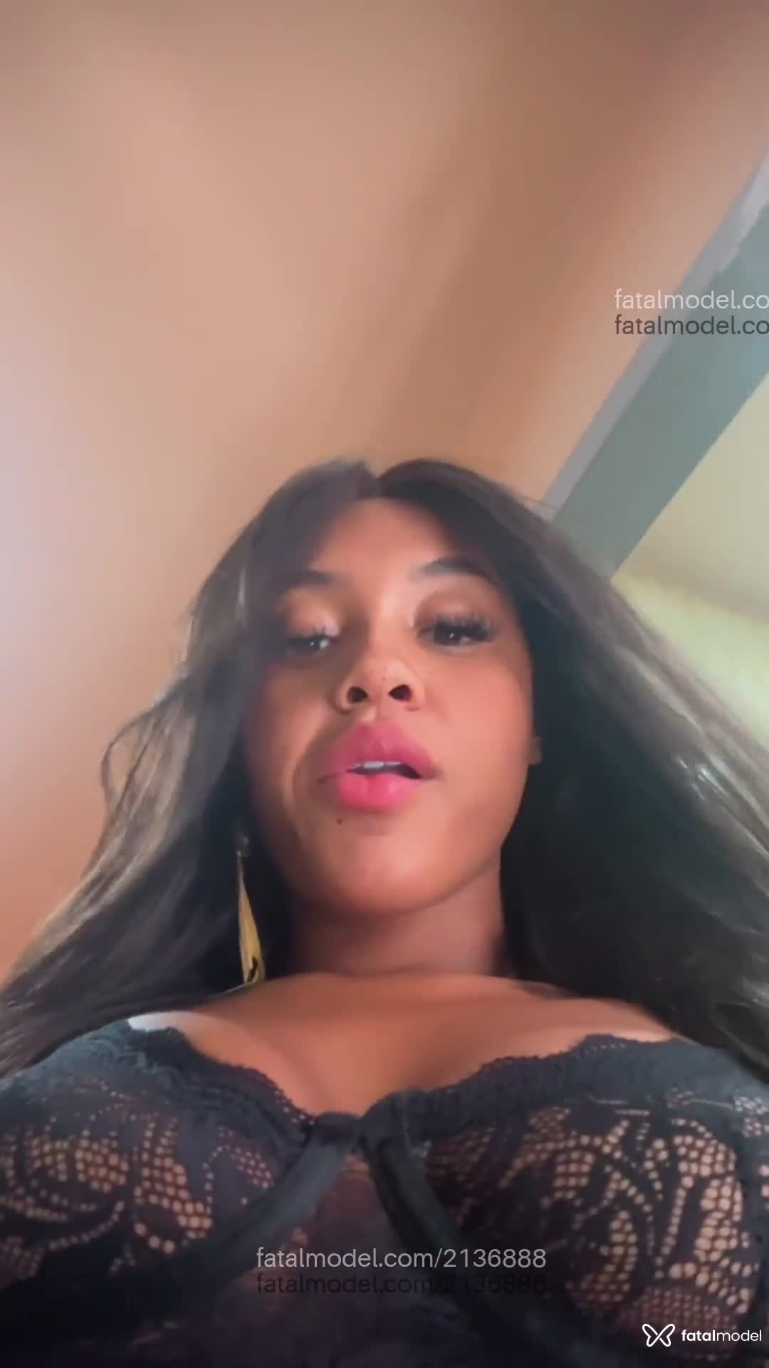 Acompanhante mulher com cabelo castanho de olhos castanhos em Belo Horizonte - Jade Salazar