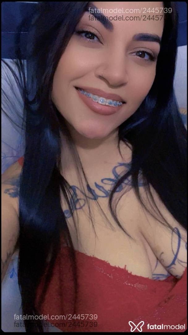 Acompanhante mulher com cabelo castanho de olhos castanhos em Pirassununga - Leticia Ferrari